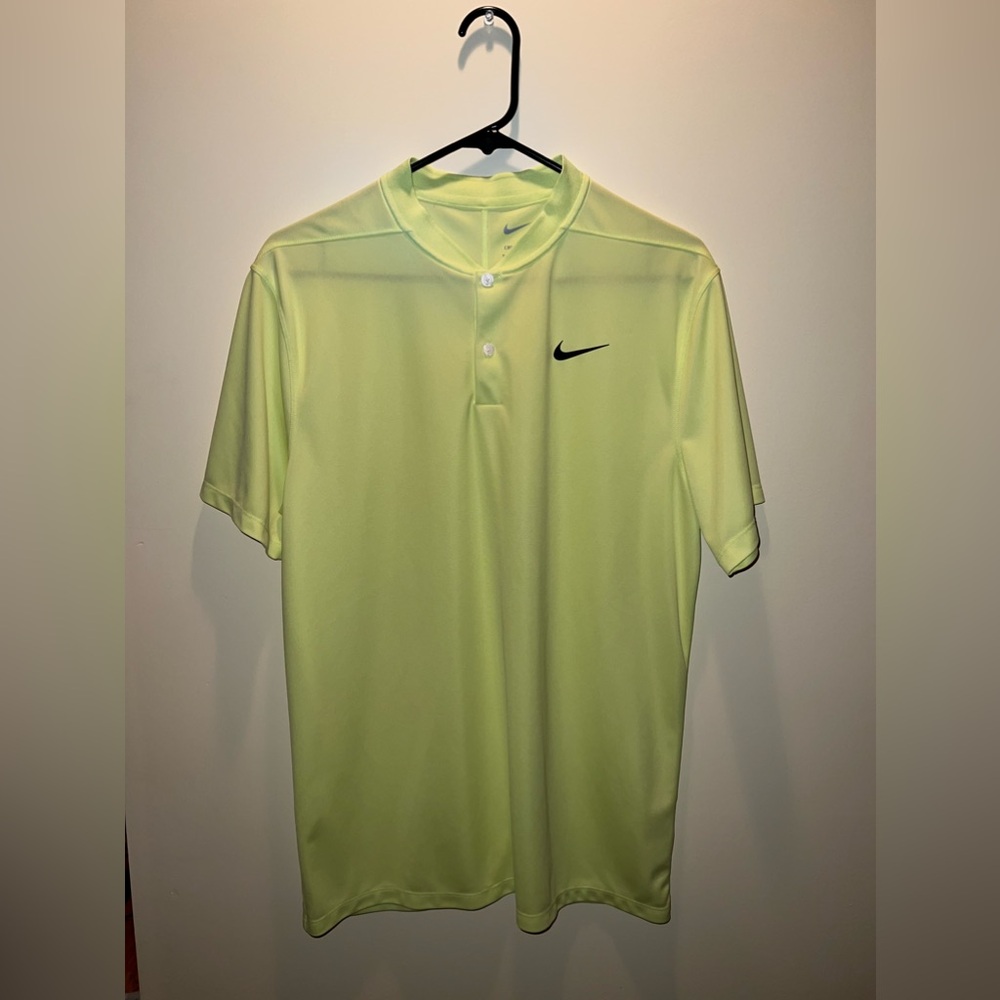 Nike Dri-FIT Victory Golf Polo Shirt, Size M, Light Lemon Twist/Black